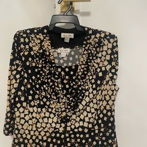 Black and gold/cream women jacket and tank top. A set.